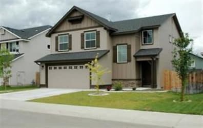 2574 E Copper Point St - Meridian, ID