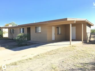 2081 W Hadley St - Tucson, AZ