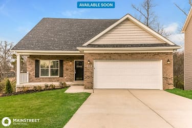 9137 River Trail Dr - Louisville, KY