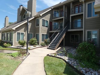Park Place Town Homes (NEW) Apartments - Wichita, KS