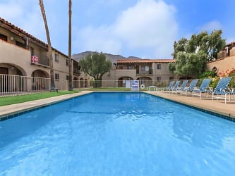 San Jacinto Racquet Club Apartments - Palm Springs, CA
