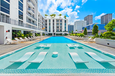 Arte Grand Central Apartments - Miami, FL