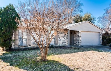 5656 Pearce St - The Colony, TX