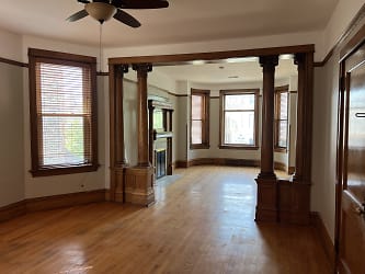 2535 N Kimball Ave unit 2 - Chicago, IL