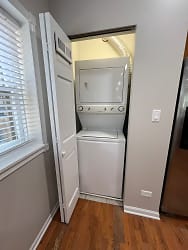 Upper level washer and dryer
