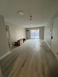 158-162 Water St unit 3 - Lawrence, MA