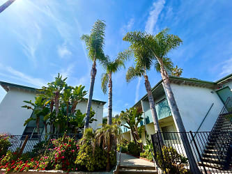 1520 Eucalyptus Hill Rd unit 5 - Santa Barbara, CA
