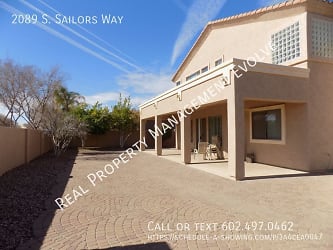 2089 S Sailors Way - Gilbert, AZ