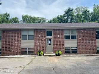 423 Hutton Ln - Jefferson City, MO