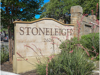 Stoneleigh Apartments - San Antonio, TX