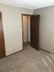 1312 Cherry Pl unit B - Great Bend, KS