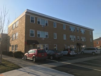 1500 N 22nd Ave - Melrose Park, IL
