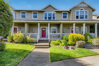 14230 Brittany Terrace - Oregon City, OR
