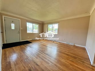 806 SW 3rd St - undefined, undefined