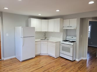 335 Beach 87th St unit 1F - Queens, NY