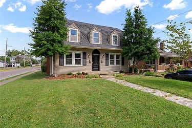 943 Nutwood St - Bowling Green, KY