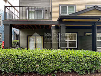 11228 SE Causey Circle 13 B - Happy Valley, OR