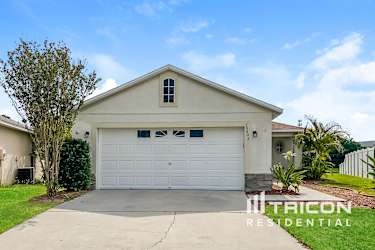 10605 Navigation Drive - Riverview, FL