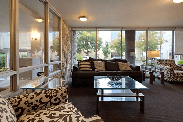 600 Ninth Apartments - Seattle, WA