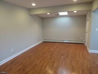31 Frelinghuysen Ave - Raritan, NJ
