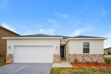 1557 Regent Ct - Mount Dora, FL