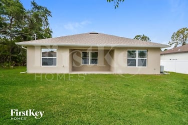 4384 Wooley Ave - North Port, FL