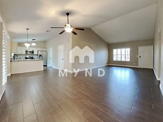 6507 E Kings Ave - undefined, undefined