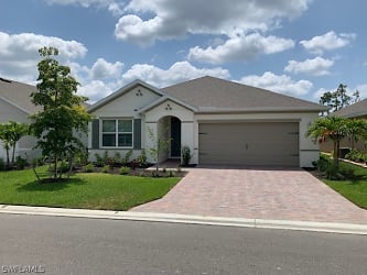 20502 Camino Torcido Lp - North Fort Myers, FL