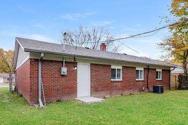 3424 N Richardt Ave - Indianapolis, IN