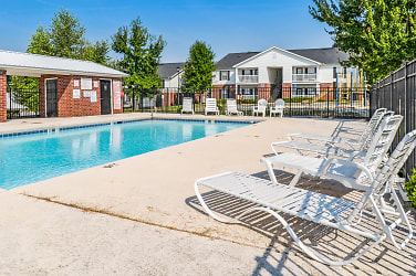Waterford Place Apartments - Milledgeville, GA