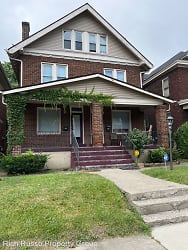 1557 Clifton Ave - Columbus, OH