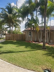 24655 SW 122nd Ave - Homestead, FL