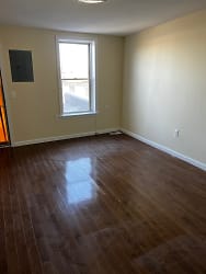 427 S Conkling St unit 2 - Baltimore, MD