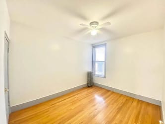 4306 W Shakespeare Ave - Chicago, IL