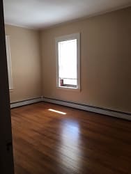 663 Whitney Ave unit 6 - New Haven, CT