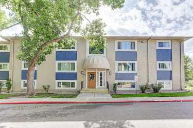 Creekside At Amherst Apartments - Lakewood, CO