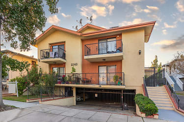 #641 Apartments - Burbank, CA