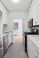 102-40 67th Dr #6G - Queens, NY