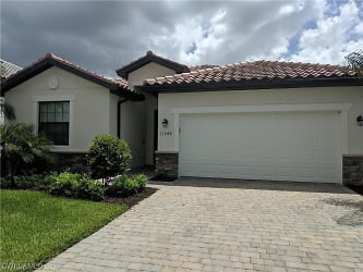 11548 Shady Blossom Dr - Fort Myers, FL
