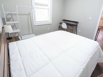 Room For Rent - Palmetto, GA