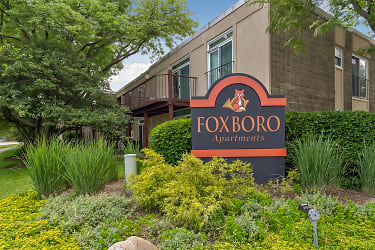Foxboro Apartments - Wheeling, IL