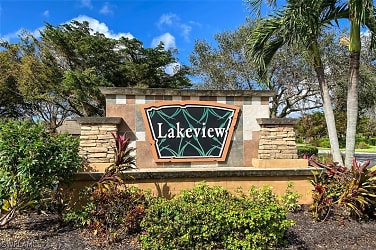 3460 Lakeview Isle Ct - Fort Myers, FL
