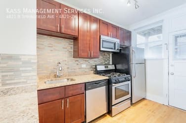 4821 N Springfield Ave - Chicago, IL
