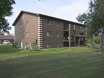 Westgate Apartments - Cedar Rapids, IA