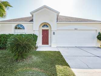 18233 Brookpark Dr - Tampa, FL