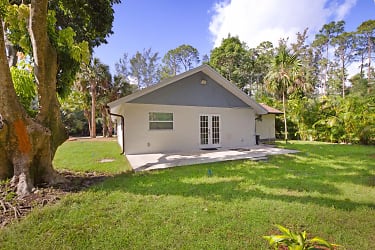 12915 Collecting Canal Rd - Loxahatchee, FL