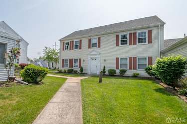 333 Newport Way #N - Monroe Township, NJ