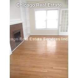 7458 N Greenview Ave - Chicago, IL