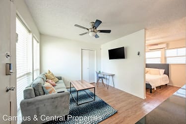 Best In The West Short Term Stay Palace Apartments - Austin, TX