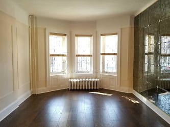 25-49 36th St unit 1 - Queens, NY